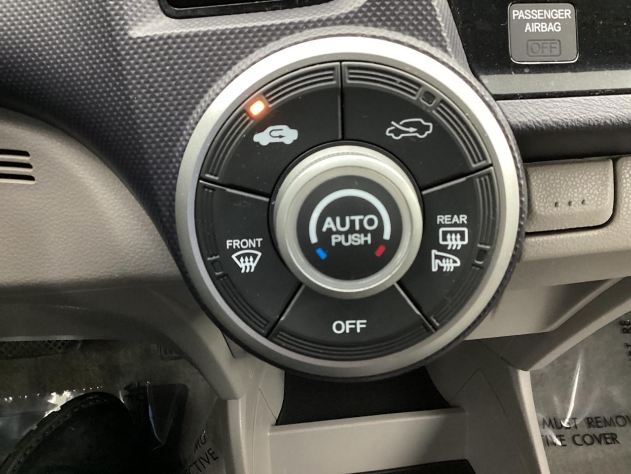 Honda Insight 5dr CVT EX 2010