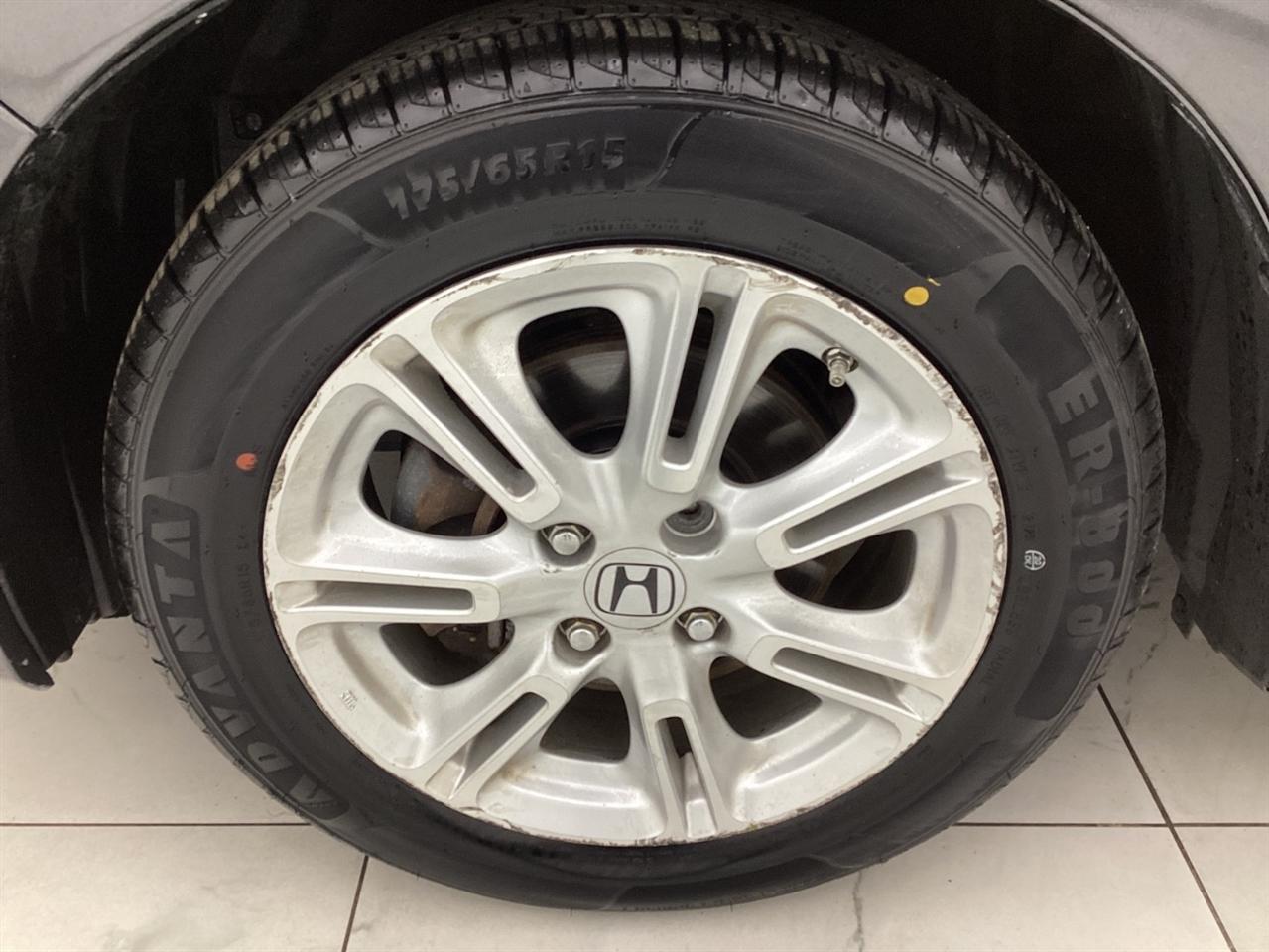 Honda Insight 5dr CVT EX 2010