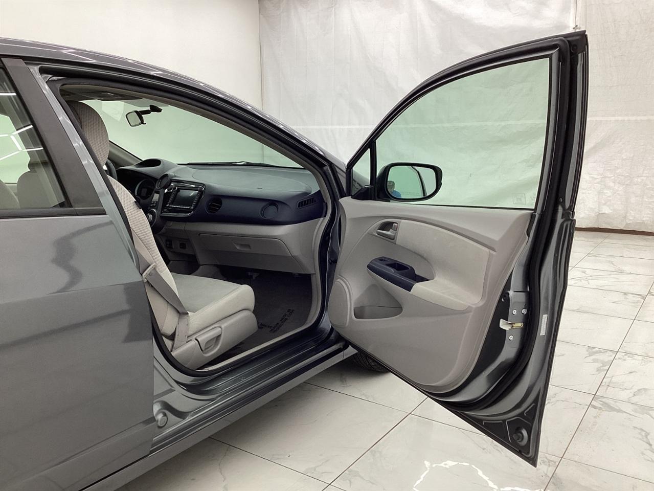 Honda Insight 5dr CVT EX 2010