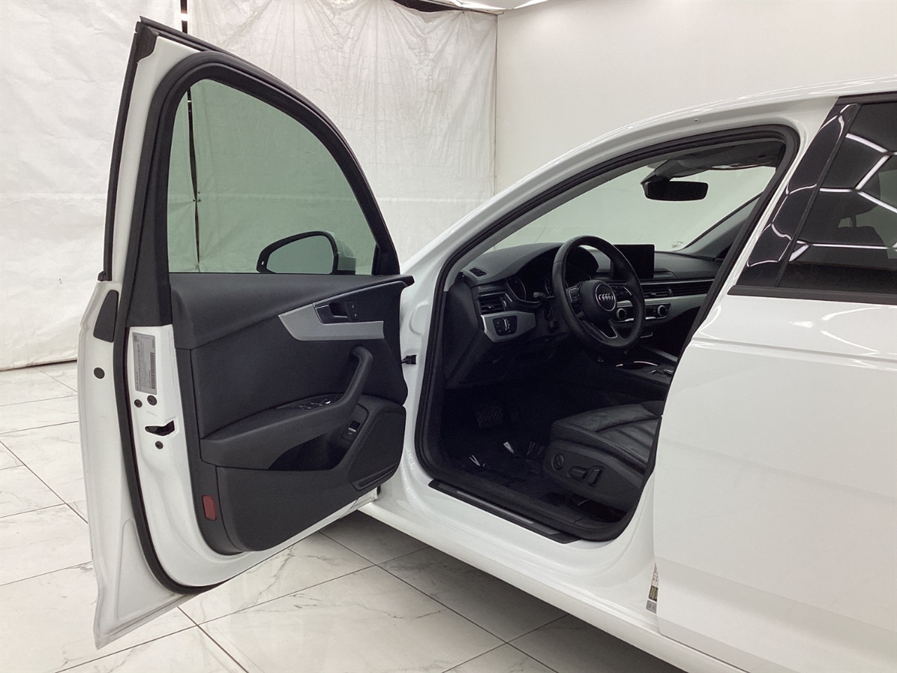 Audi A4 2.0 TFSI Auto Premium FWD 2017