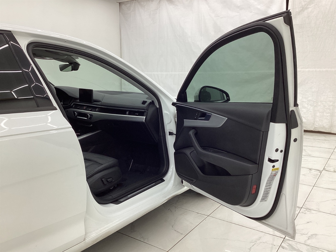 Audi A4 2.0 TFSI Auto Premium FWD 2017