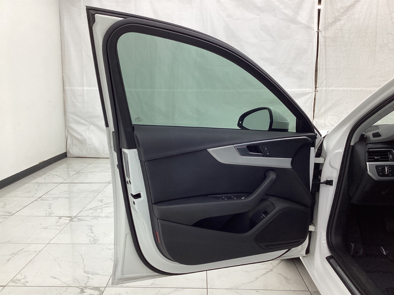 Audi A4 2.0 TFSI Auto Premium FWD 2017