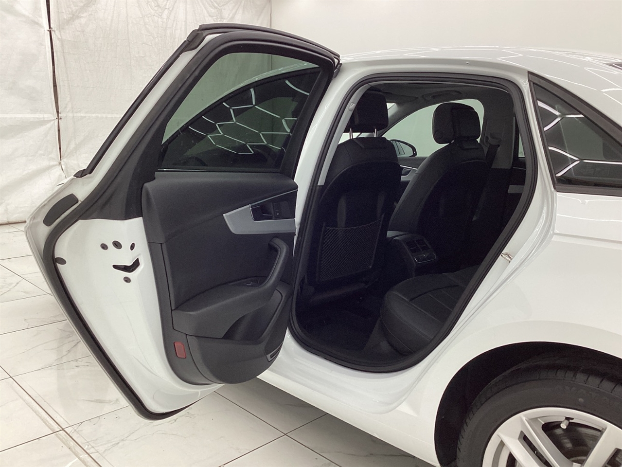 Audi A4 2.0 TFSI Auto Premium FWD 2017