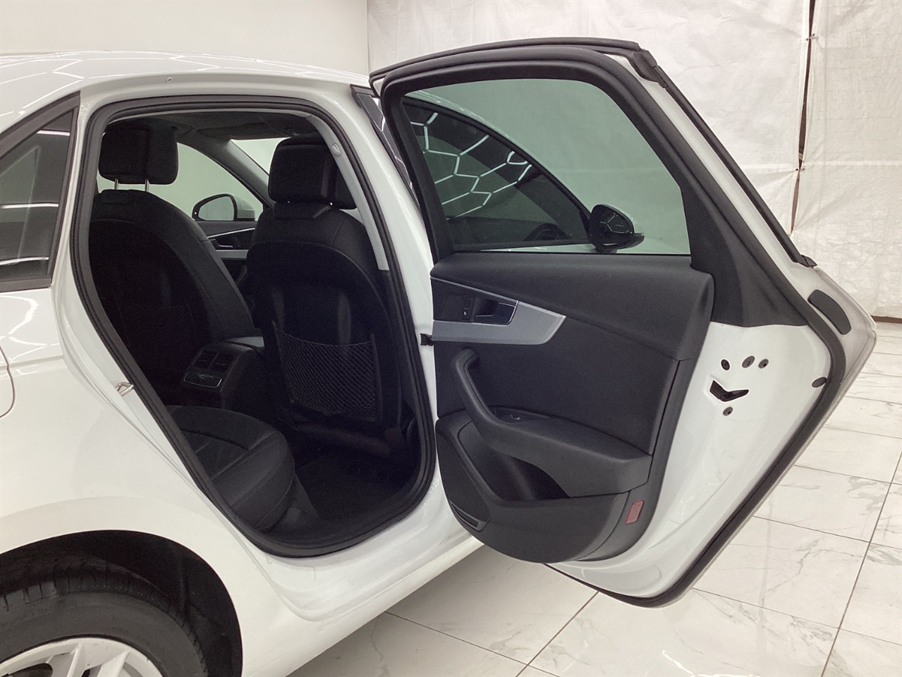 Audi A4 2.0 TFSI Auto Premium FWD 2017