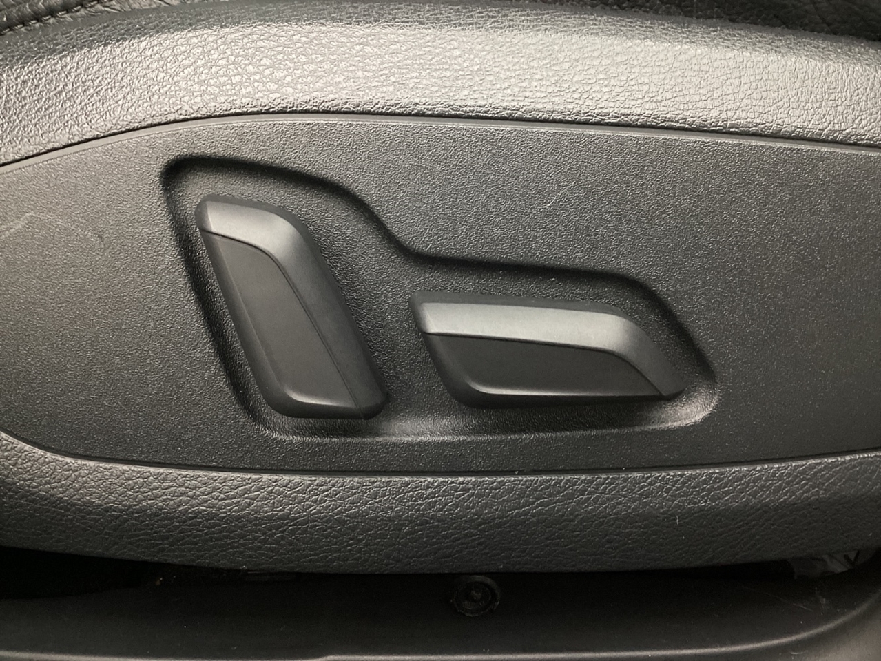 Audi A4 2.0 TFSI Auto Premium FWD 2017