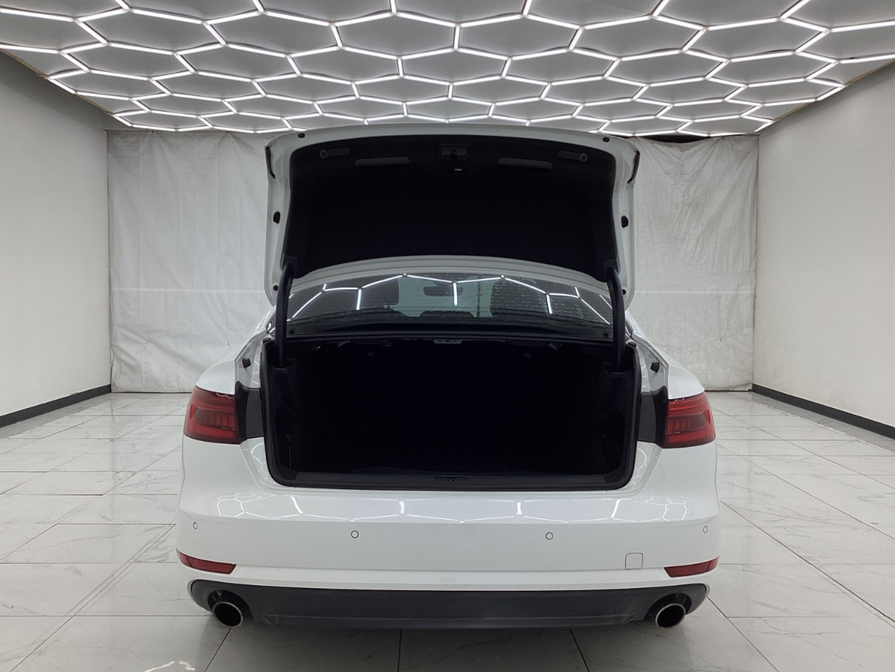 Audi A4 2.0 TFSI Auto Premium FWD 2017