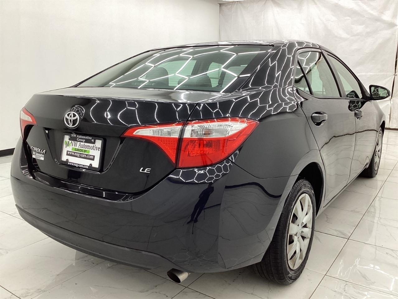 Toyota Corolla 4dr Sdn CVT LE Premium (Natl) 2015