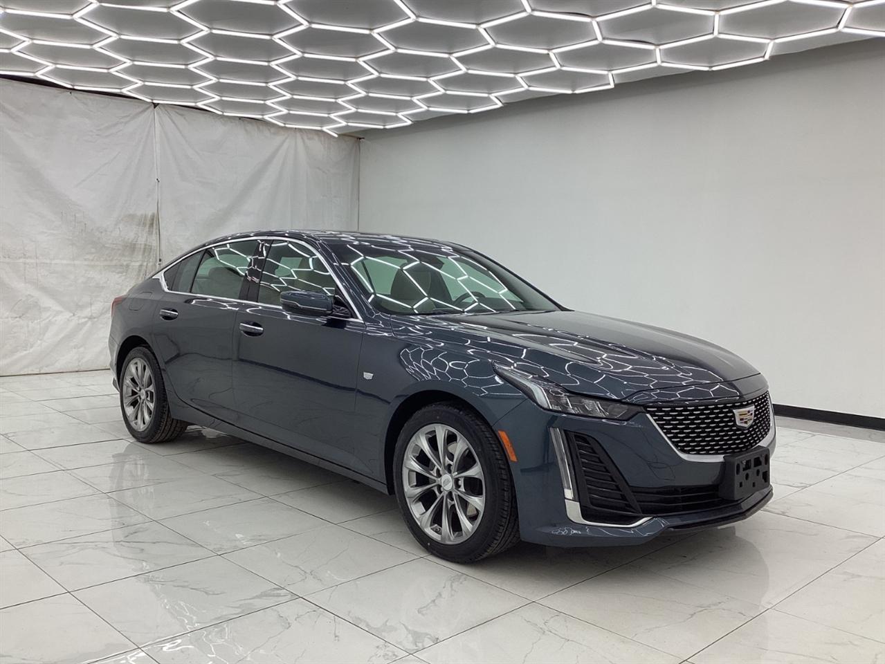Cadillac CT5 4dr Sdn Premium Luxury 2020