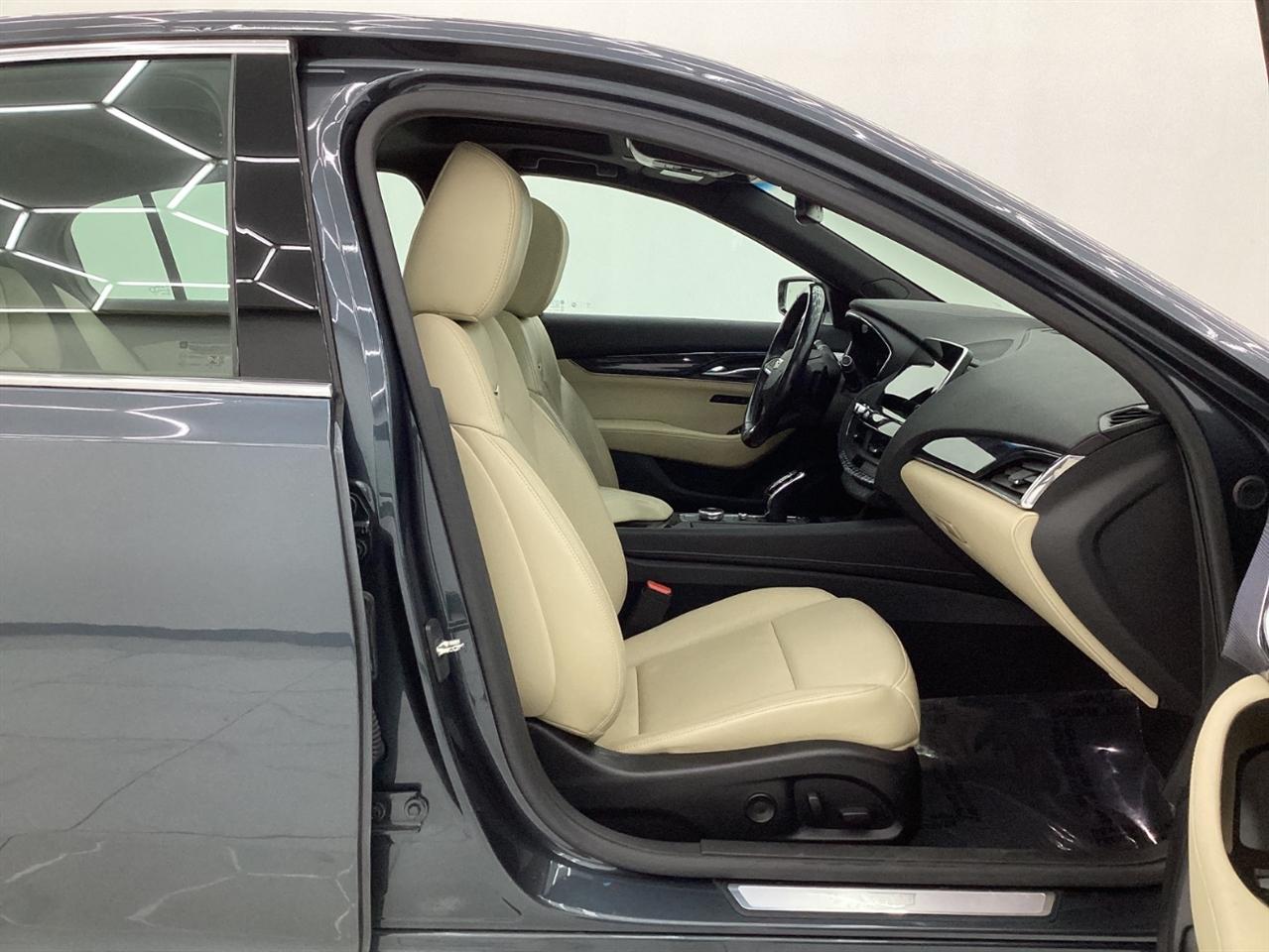 Cadillac CT5 4dr Sdn Premium Luxury 2020