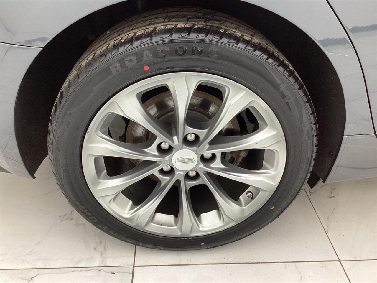 Cadillac CT5 4dr Sdn Premium Luxury 2020