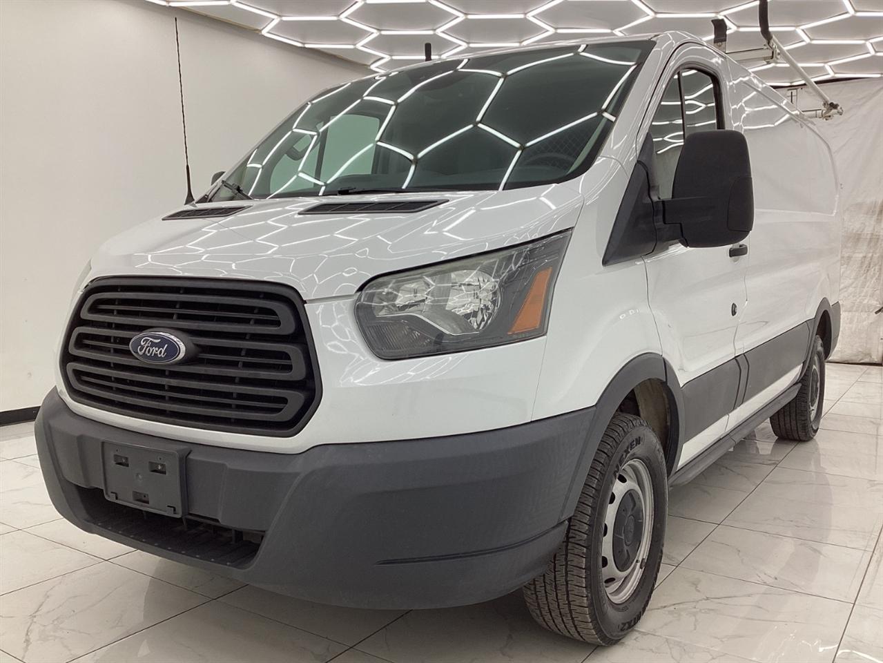 Ford Transit Cargo Van T-250 130" Low Rf 9000 GVWR Swing-Out RH Dr 2016