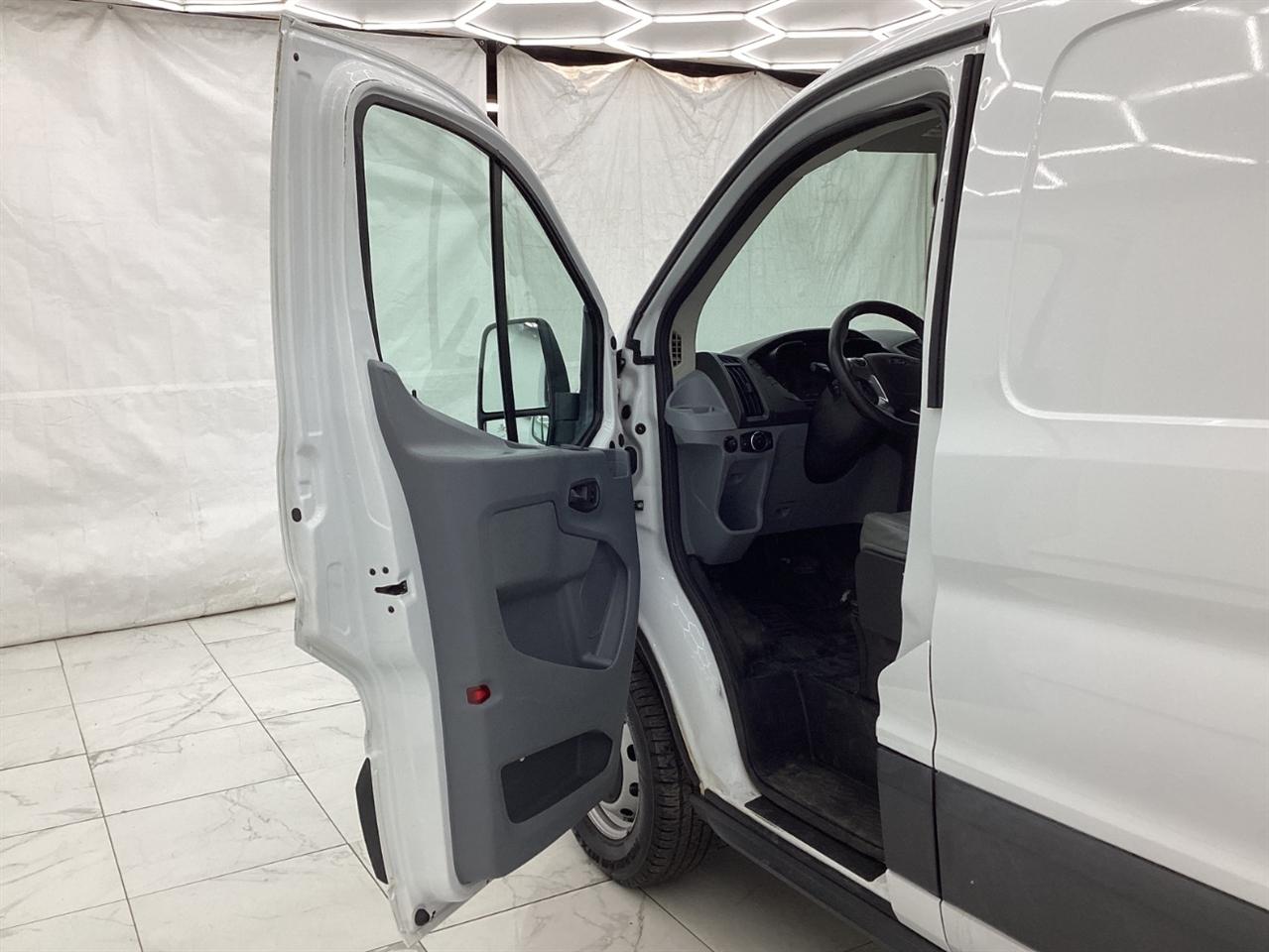 Ford Transit Cargo Van T-250 130" Low Rf 9000 GVWR Swing-Out RH Dr 2016