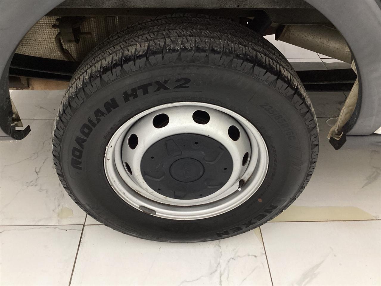 Ford Transit Cargo Van T-250 130" Low Rf 9000 GVWR Swing-Out RH Dr 2016