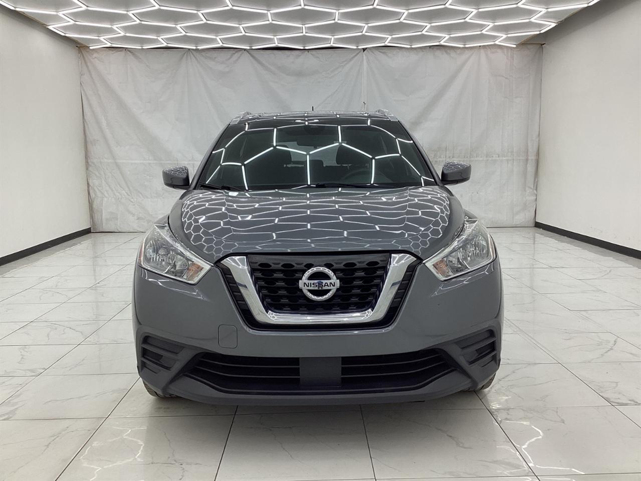 Nissan Kicks SV FWD 2020
