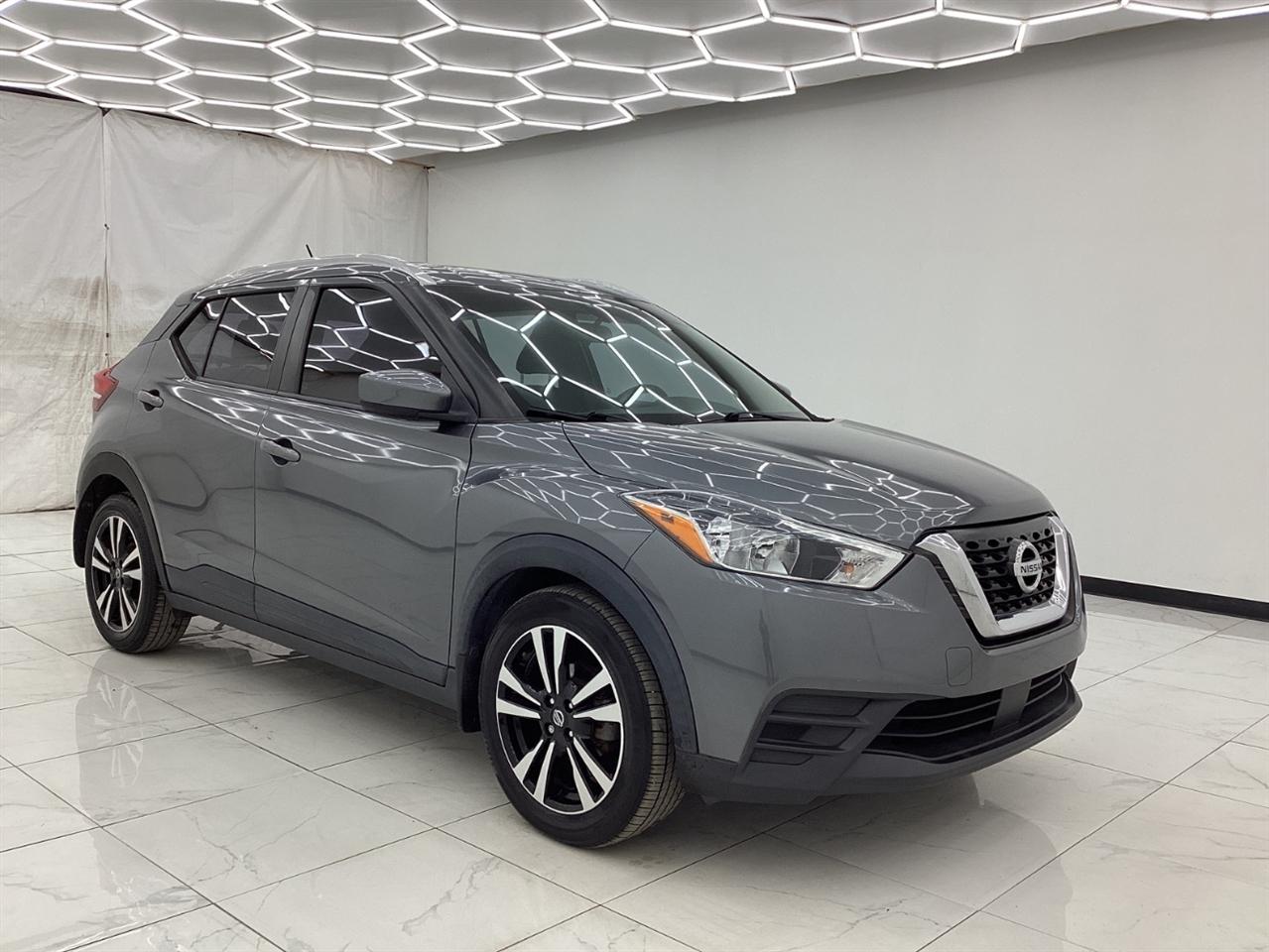Nissan Kicks SV FWD 2020