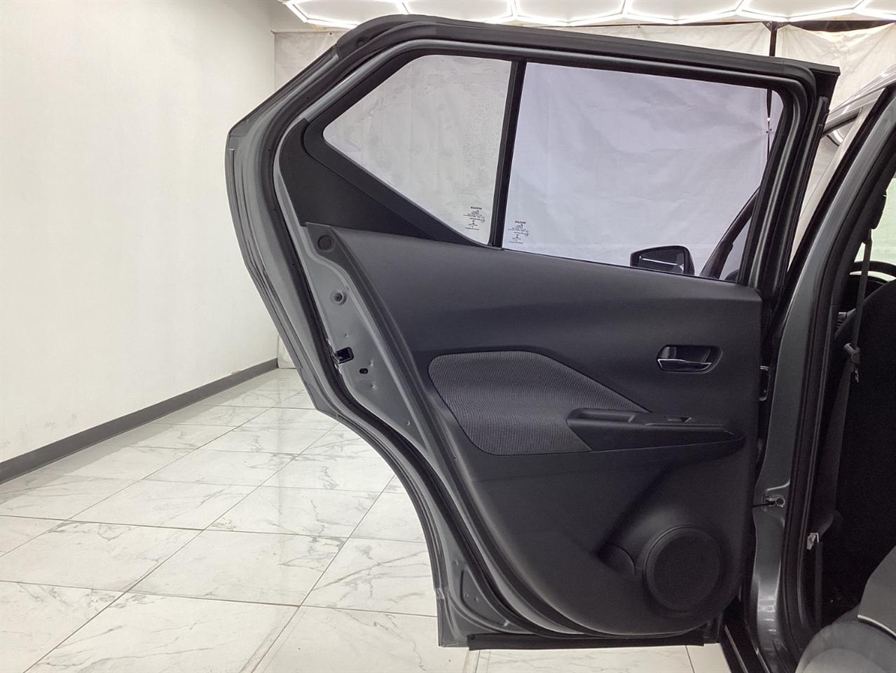 Nissan Kicks SV FWD 2020