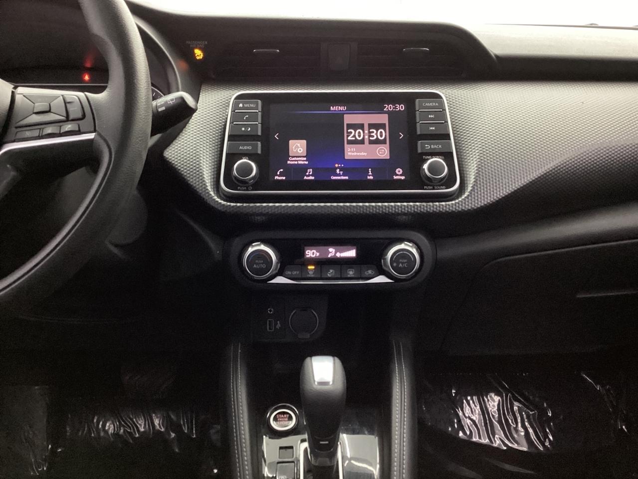 Nissan Kicks SV FWD 2020