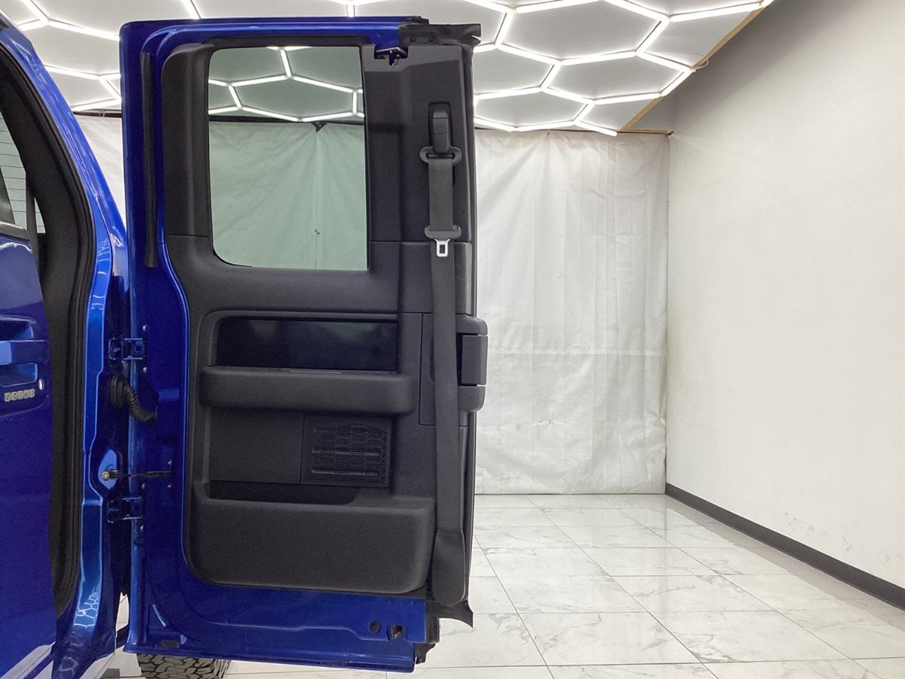 Ford 150 4WD SuperCab 145" Lariat 2011