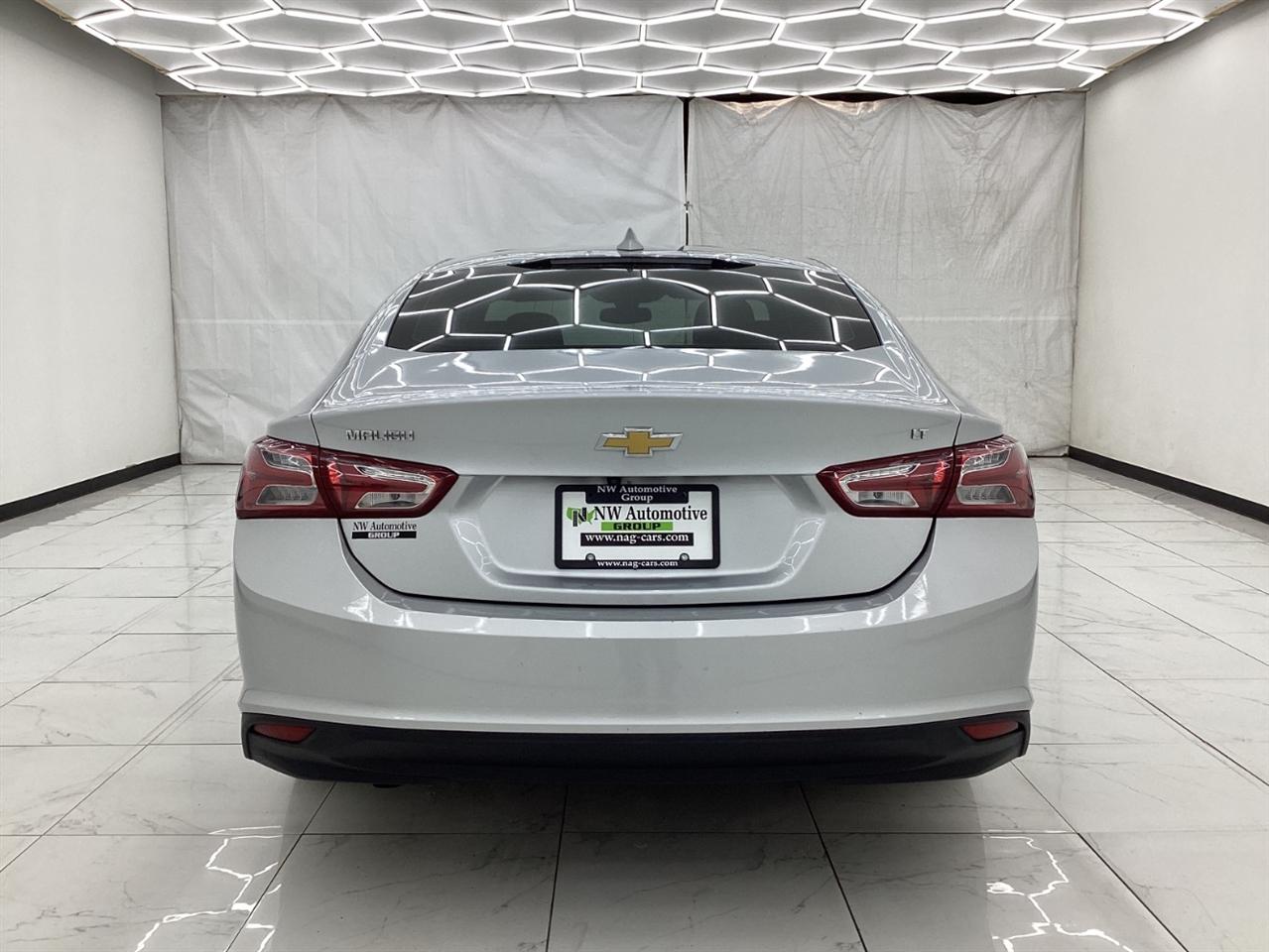 Chevrolet Malibu 4dr Sdn LT 2022