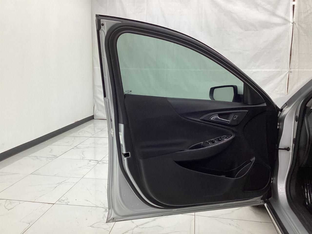 Chevrolet Malibu 4dr Sdn LT 2022