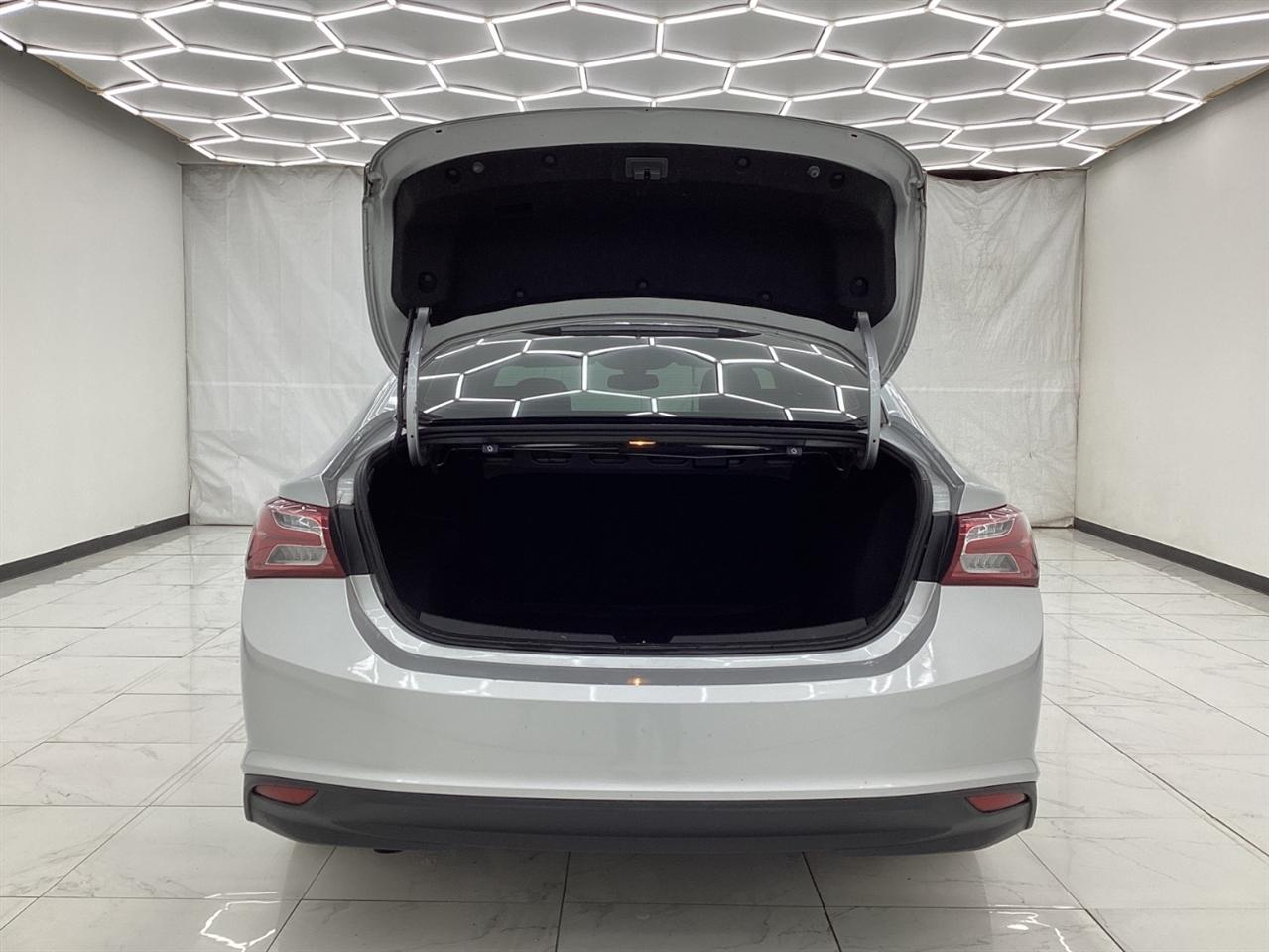 Chevrolet Malibu 4dr Sdn LT 2022