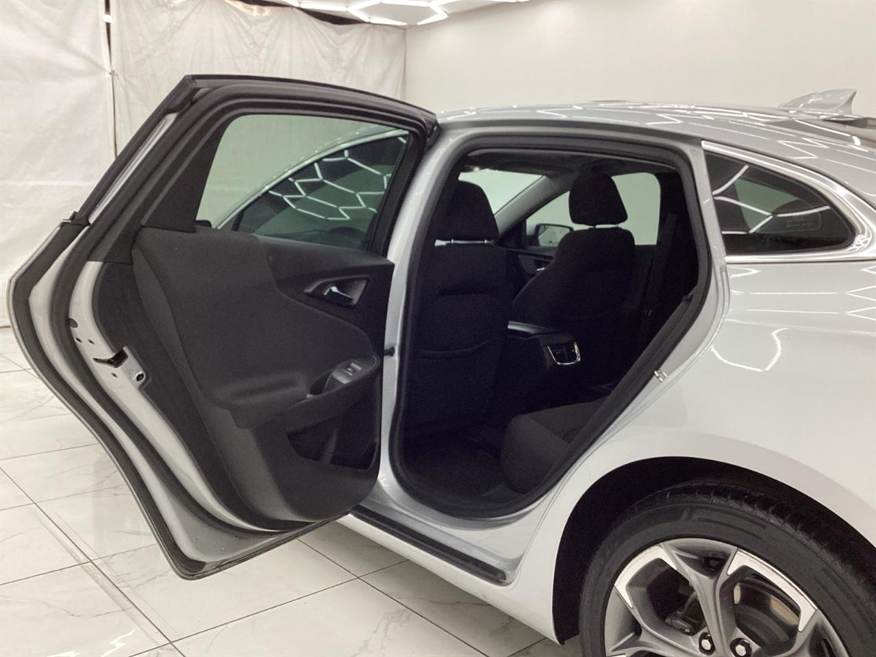 Chevrolet Malibu 4dr Sdn LT 2022