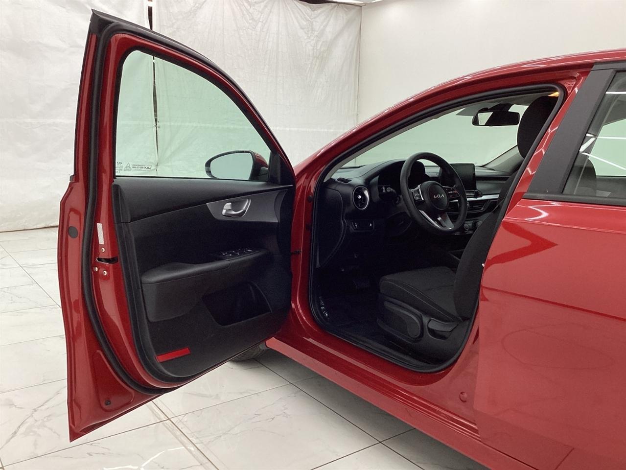 Kia Forte LXS IVT 2022