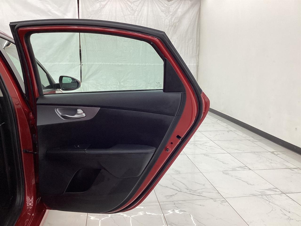 Kia Forte LXS IVT 2022