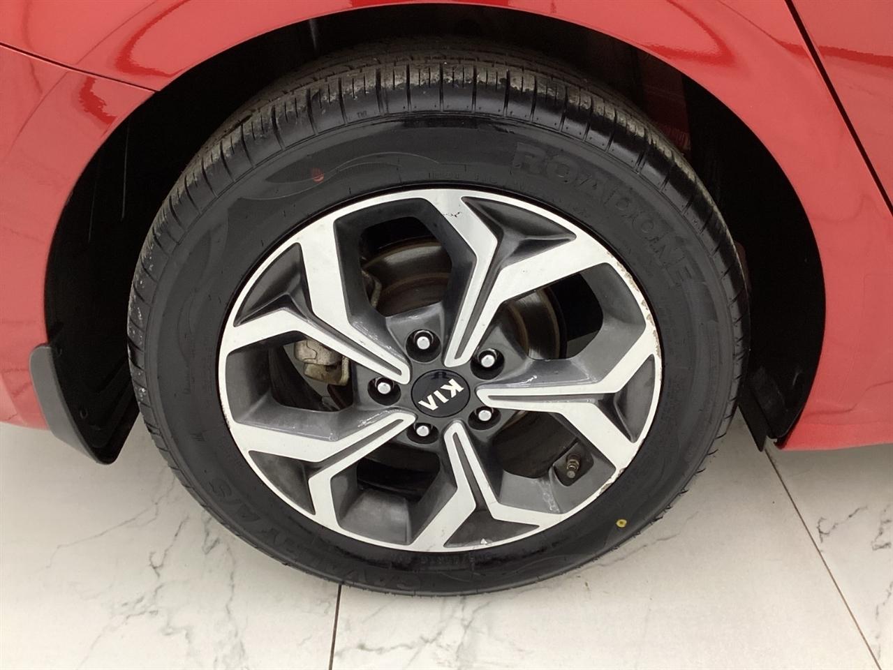 Kia Forte LXS IVT 2022