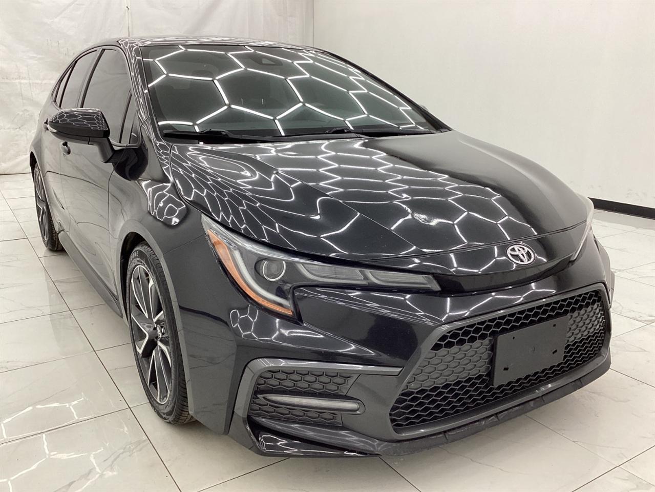 Toyota Corolla SE Nightshade CVT (Natl) 2022