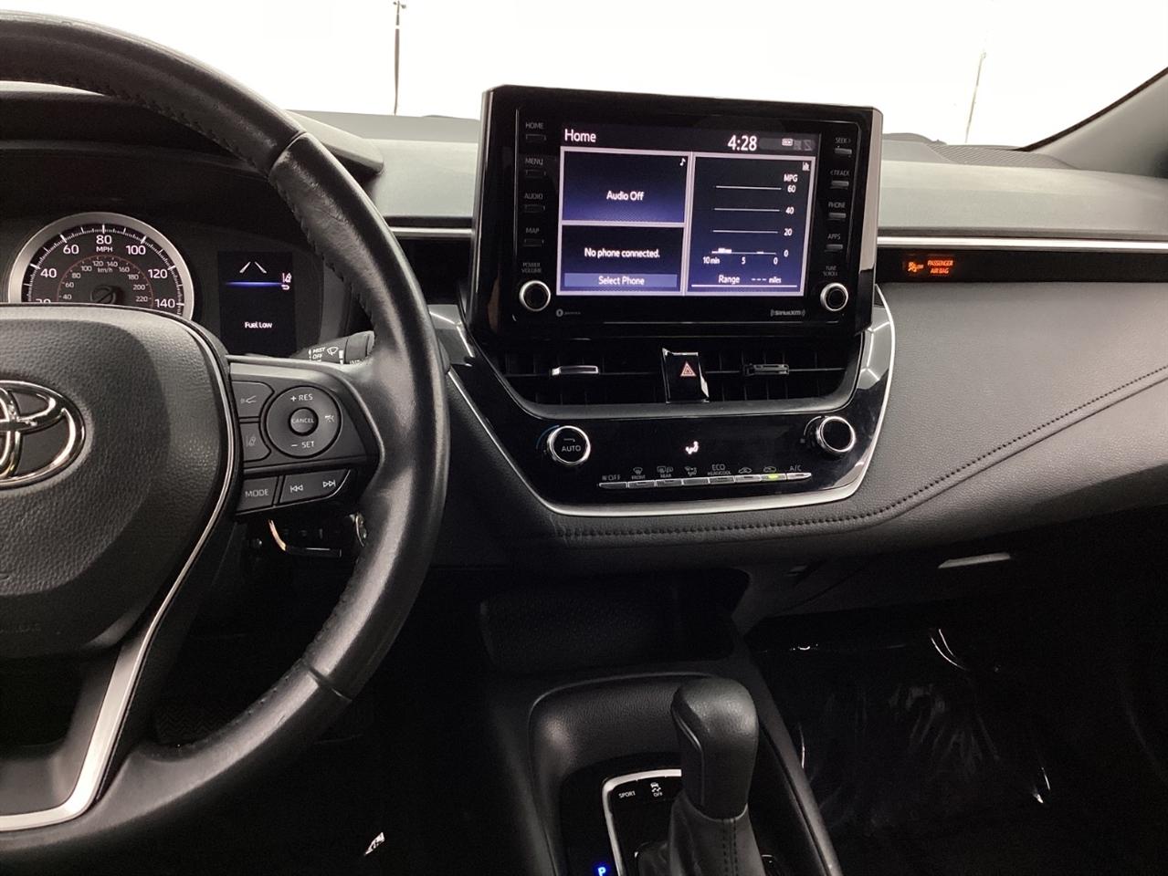 Toyota Corolla SE Nightshade CVT (Natl) 2022