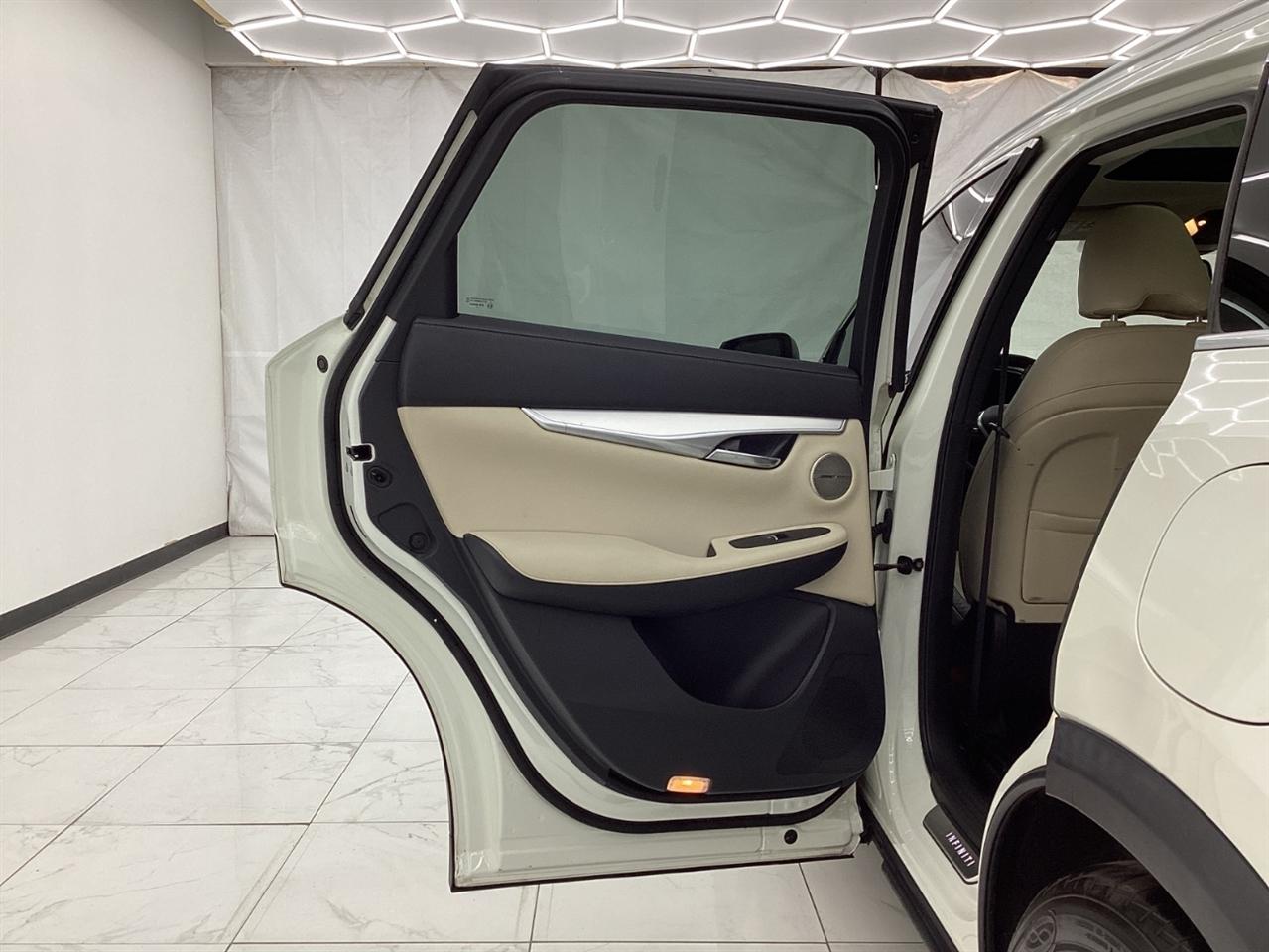 Infiniti QX50 ESSENTIAL AWD 2019