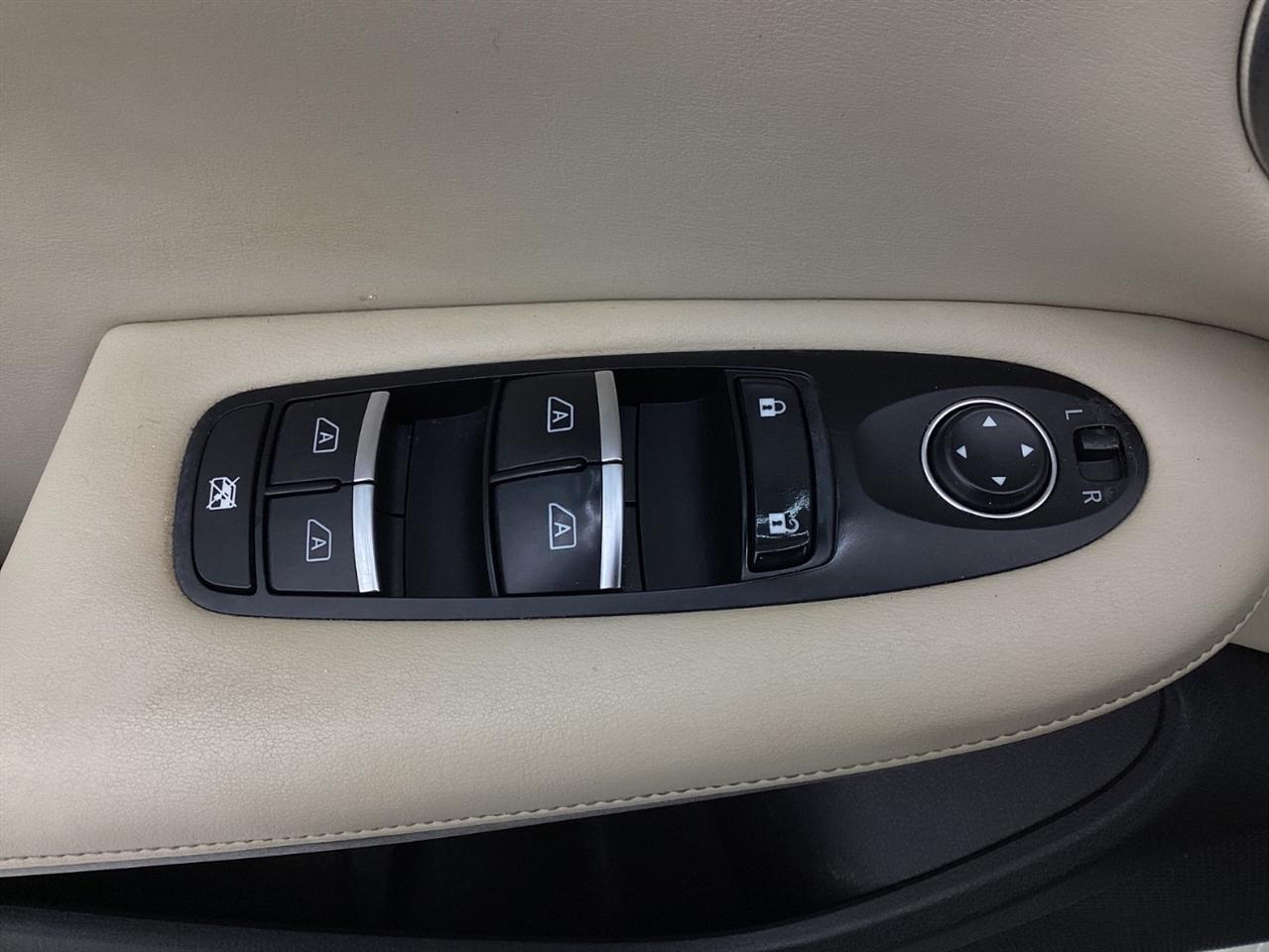 Infiniti QX50 ESSENTIAL AWD 2019