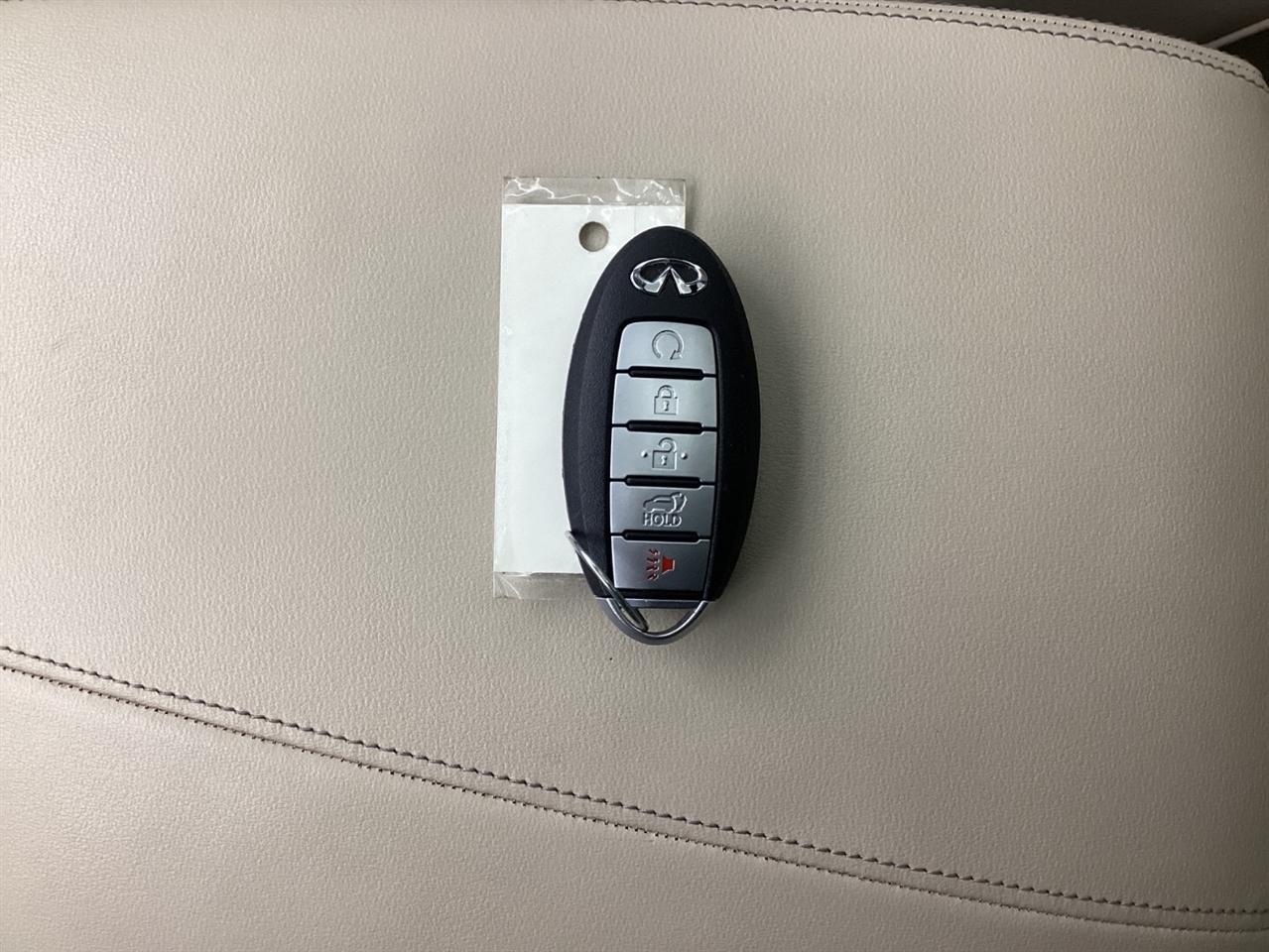 Infiniti QX50 ESSENTIAL AWD 2019