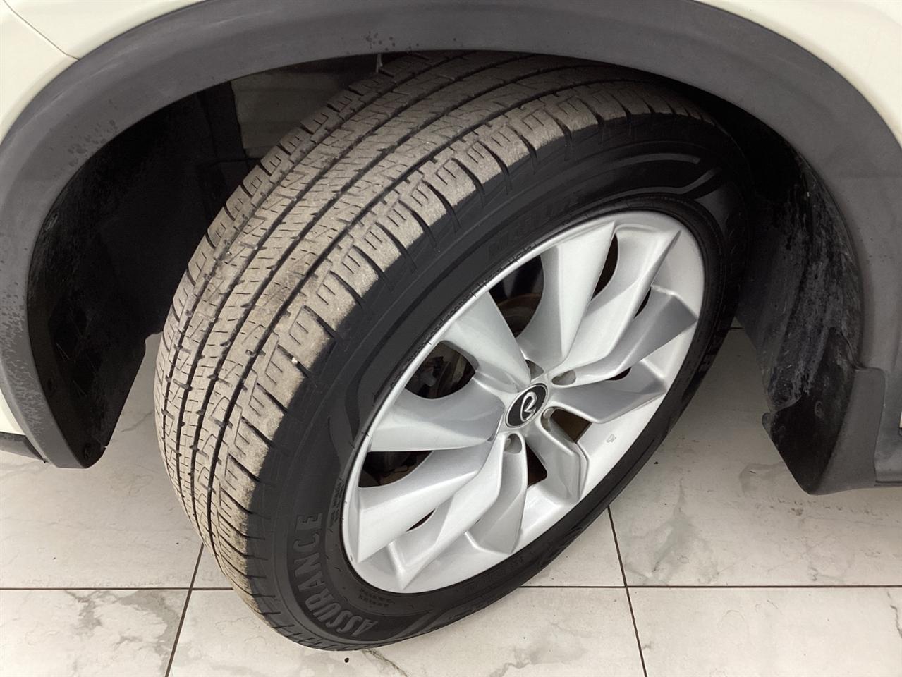 Infiniti QX50 ESSENTIAL AWD 2019