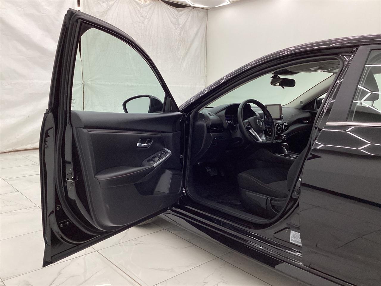 Nissan Sentra SR CVT 2025