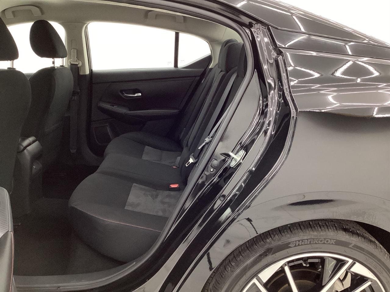 Nissan Sentra SR CVT 2025