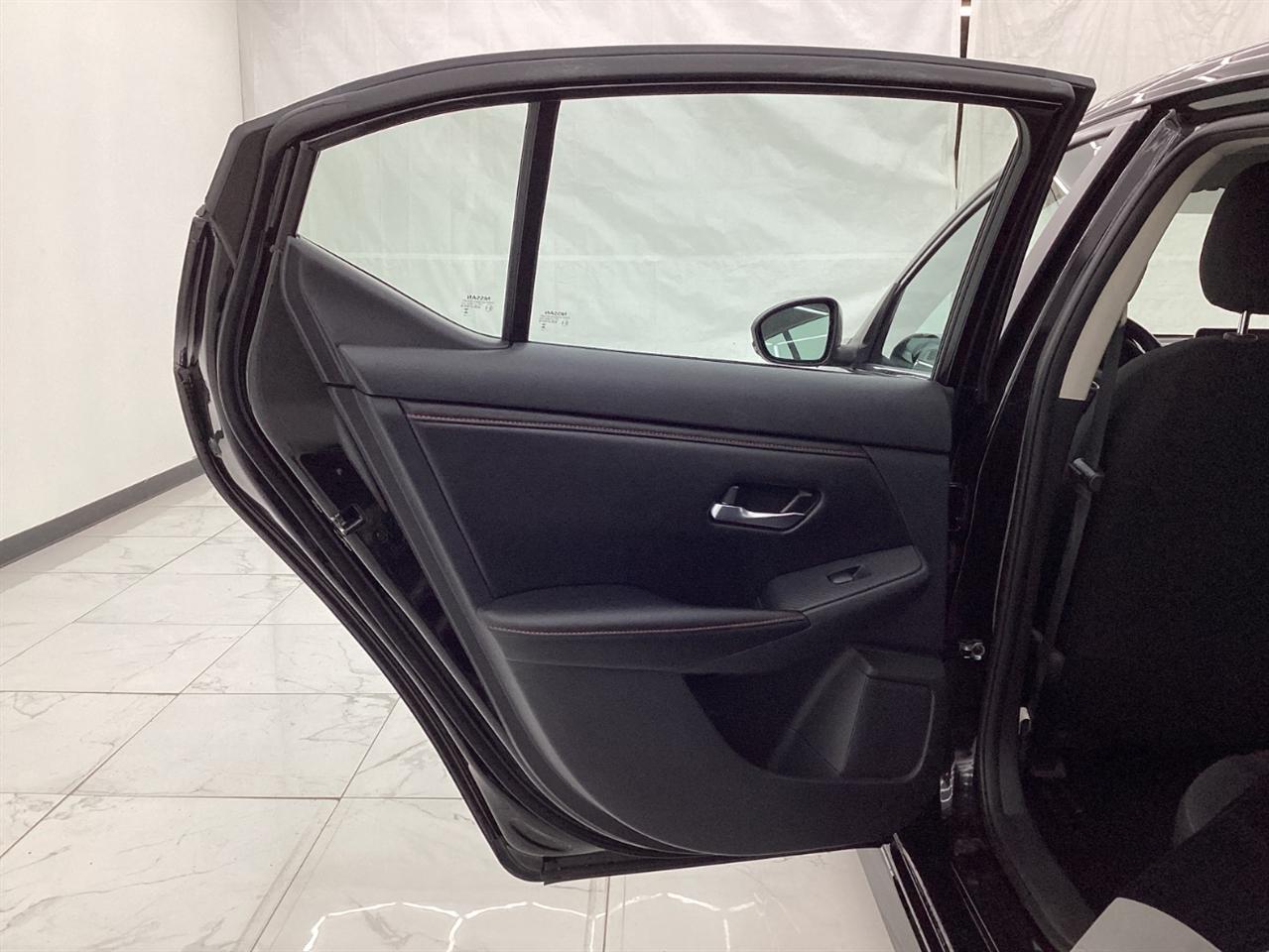 Nissan Sentra SR CVT 2025