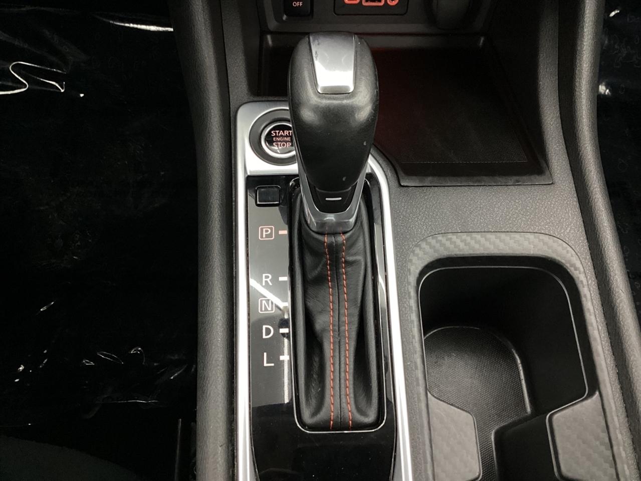 Nissan Sentra SR CVT 2025