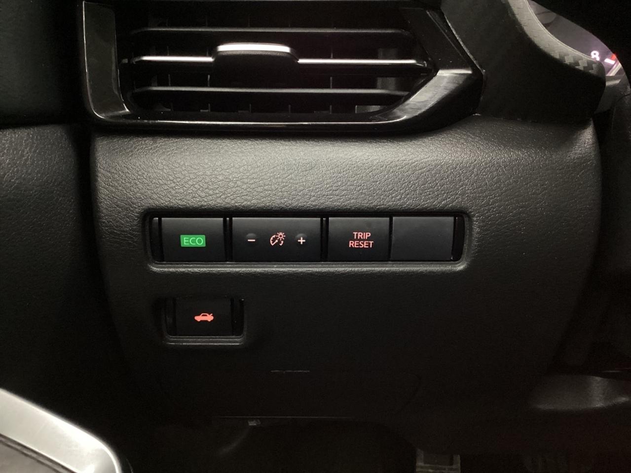 Nissan Sentra SR CVT 2025