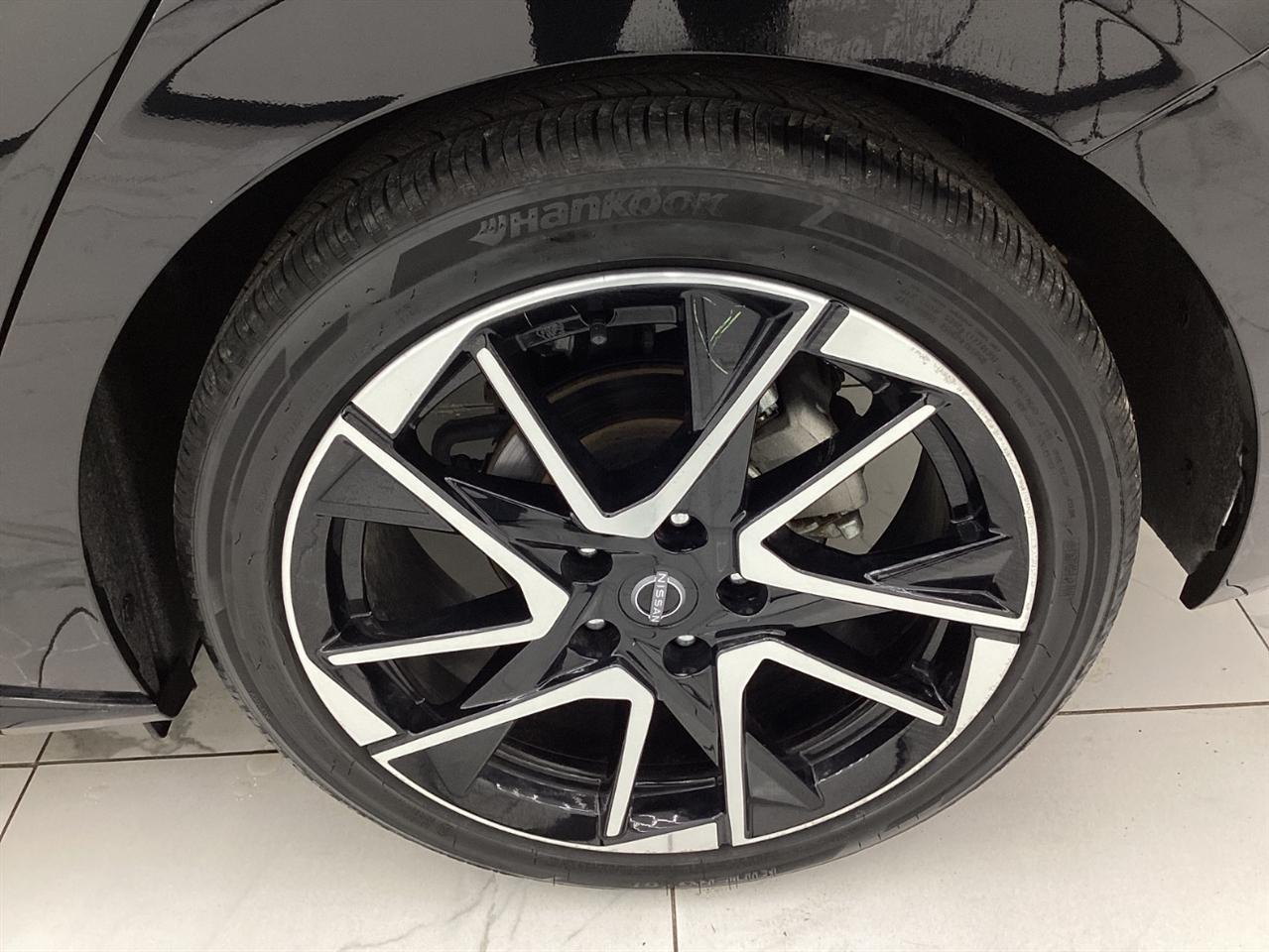 Nissan Sentra SR CVT 2025