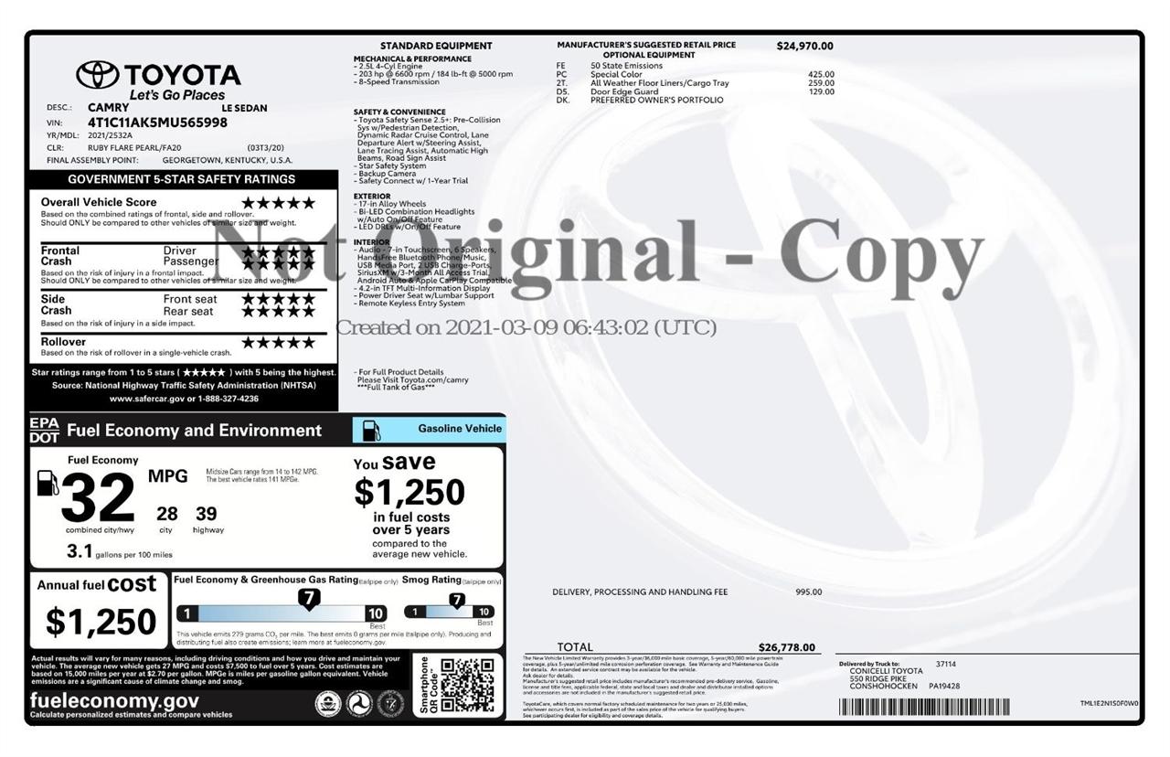 Toyota Camry LE Auto (Natl) 2021