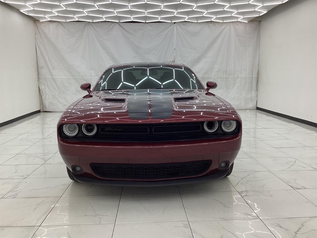 Dodge Challenger SXT RWD 2020