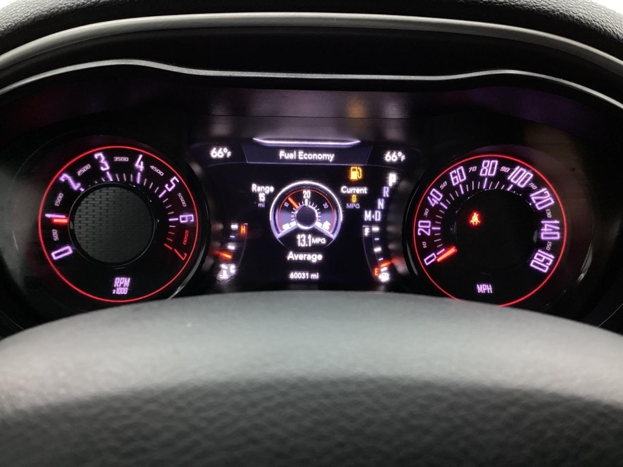 Dodge Challenger SXT RWD 2020