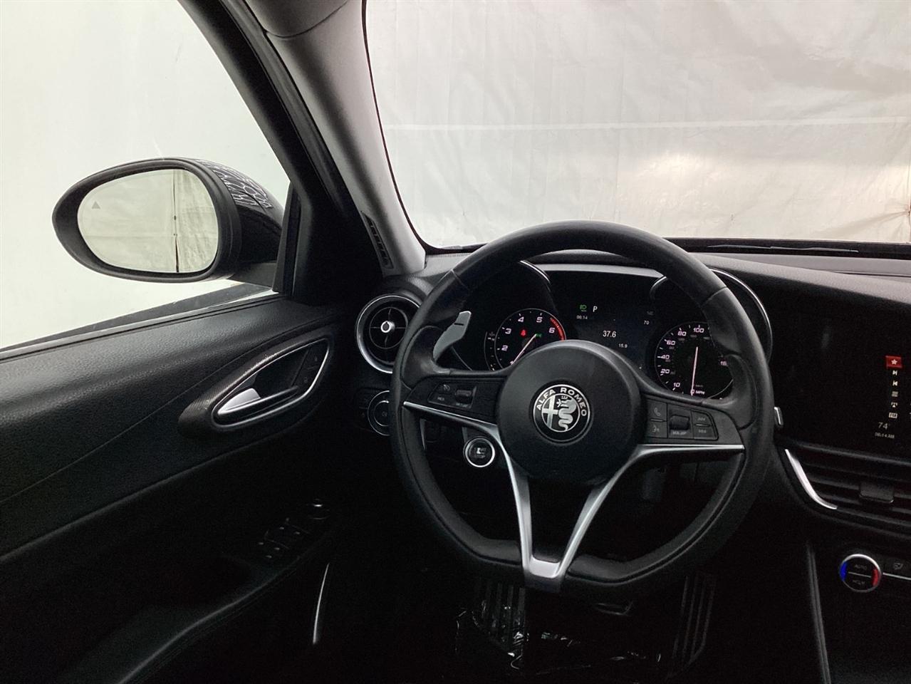 Alfa Romeo Giulia RWD 2017