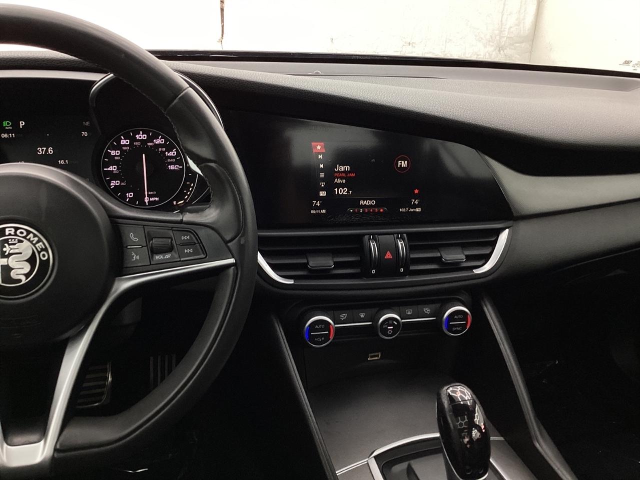 Alfa Romeo Giulia RWD 2017