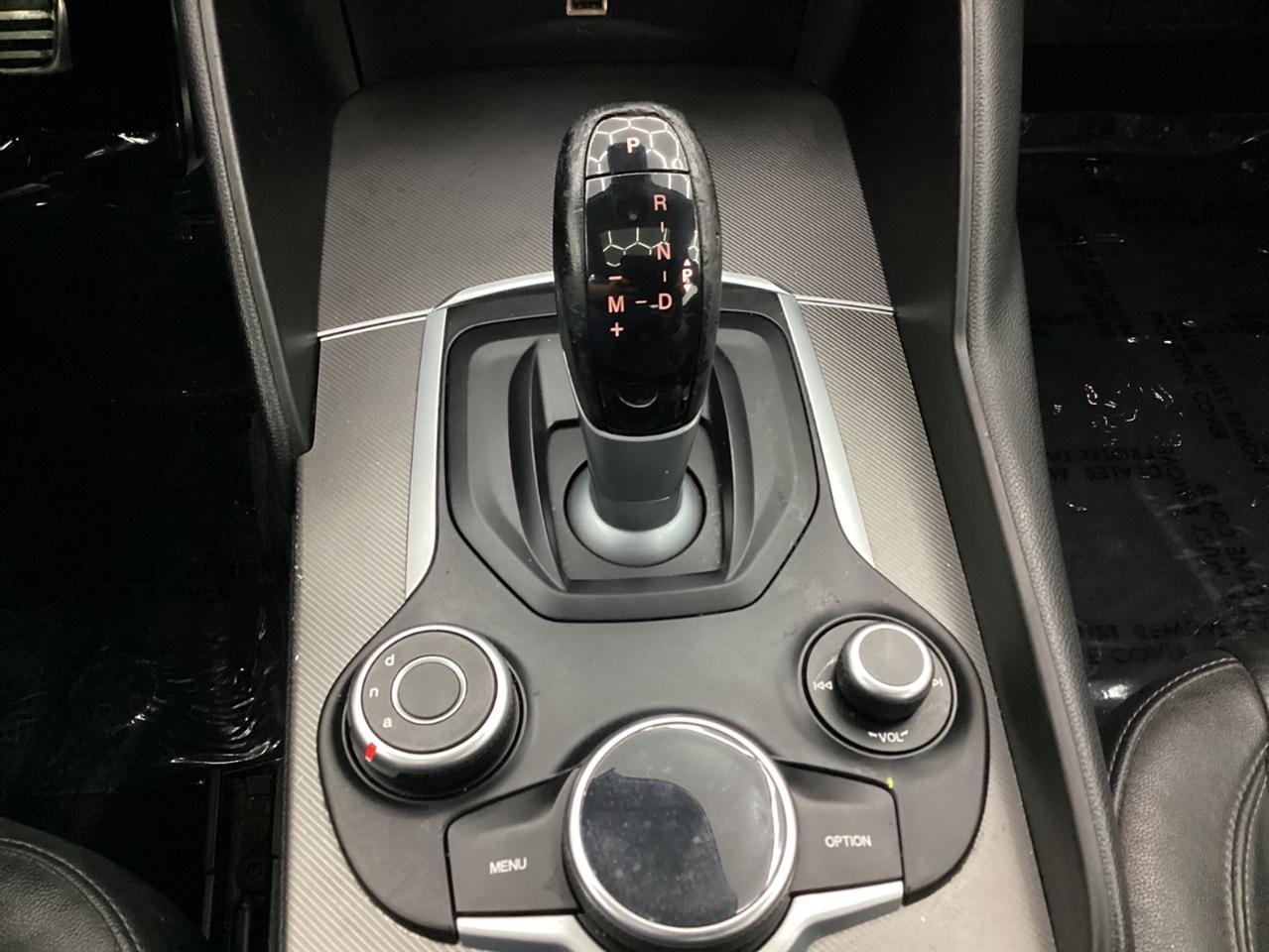 Alfa Romeo Giulia RWD 2017