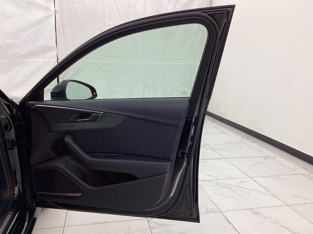 Audi A4 2.0 TFSI Tech Premium Plus S Tronic quattro AWD 2018