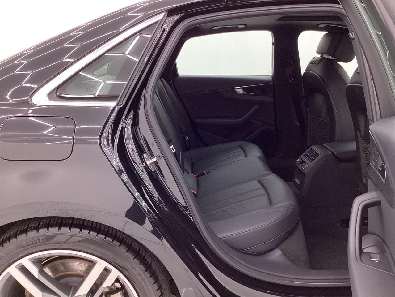 Audi A4 2.0 TFSI Tech Premium Plus S Tronic quattro AWD 2018