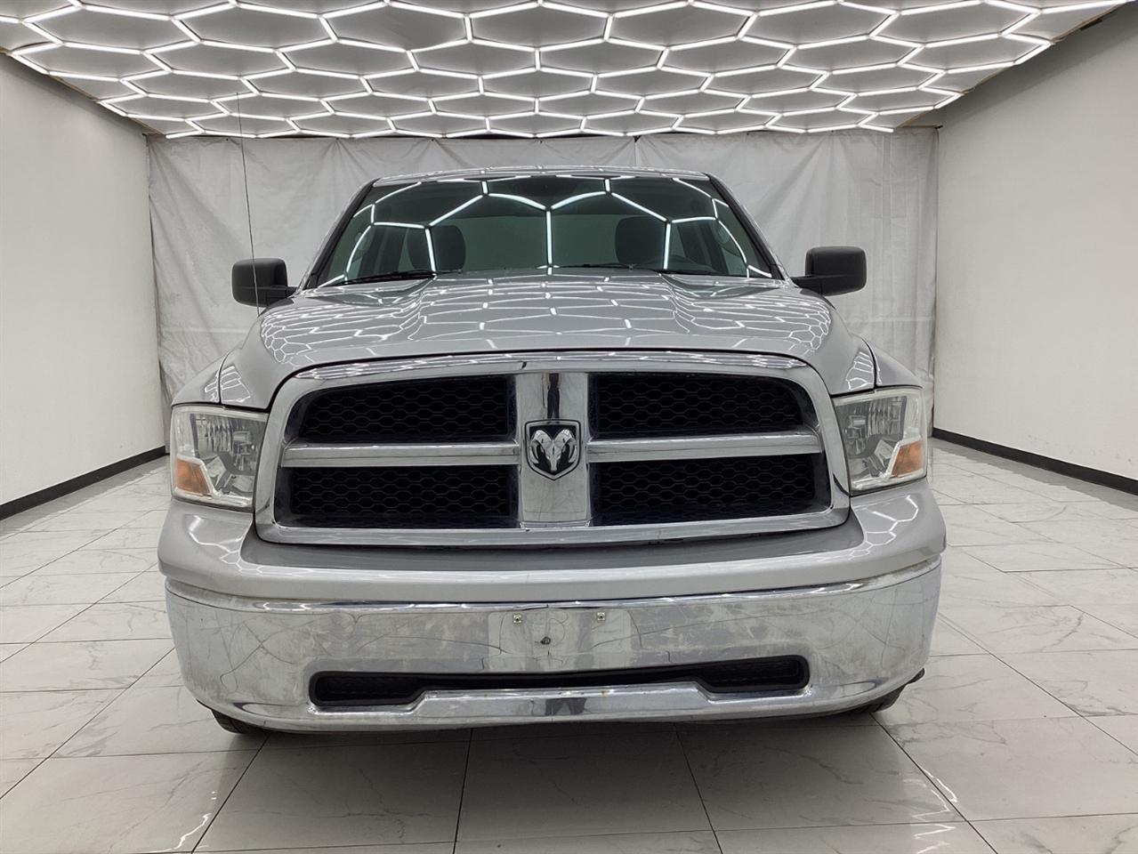 RAM 1500 Classic Tradesman 4x2 Reg Cab 6'4" Box 2019